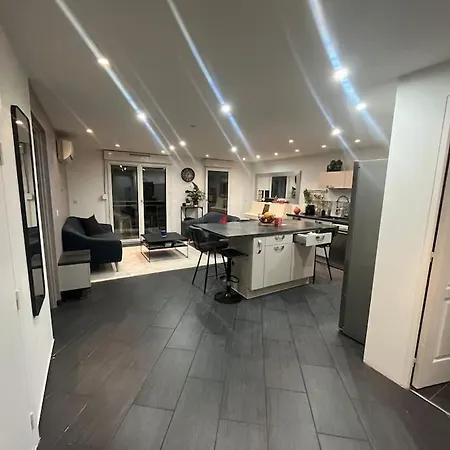 Moderne - Apartment Antibes